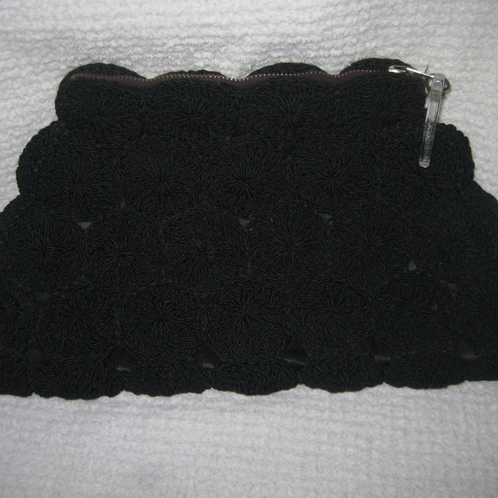 VINTAGE black crocheted clutch handbag